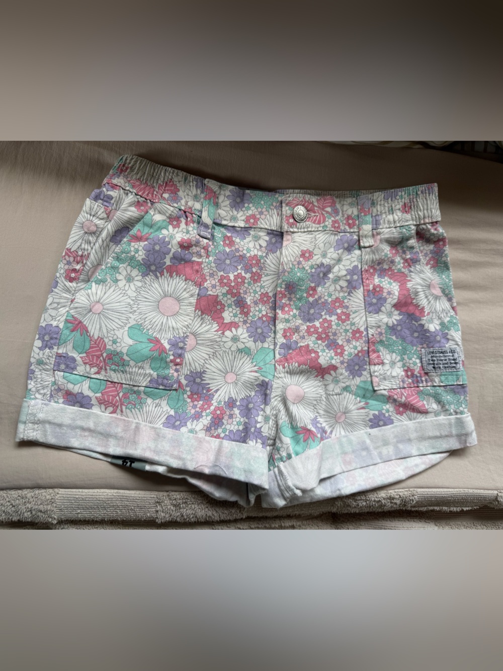 Levi’s Floral Pastel Girls' Cotton Shorts - Pink, Purple, Mint, White